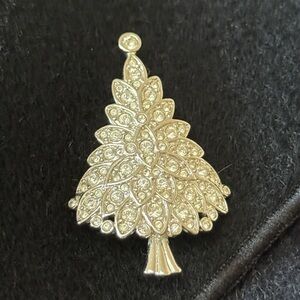 Swarovski Signed Millennium 2000 Christmas Tree Brooch | Pin